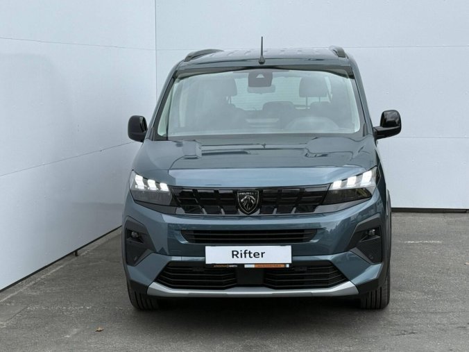 Peugeot Rifter, Peugeot Rifter LONG GT  1,5 BlueHDi S&S EAT8, barva modrá