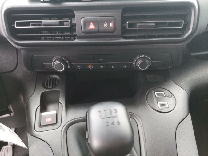 Peugeot Rifter, Peugeot Rifter ALLURE BHDi 100k MAN6 hom.N1, barva bílá