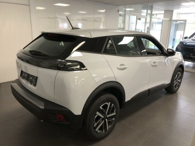 Peugeot 2008, Peugeot 2008 ACTIVE 1.2 PT 100 MAN6, barva bílá