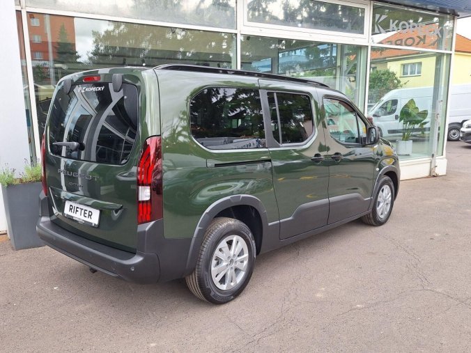 Peugeot Rifter, Peugeot Rifter LONG ALLURE 1.5 BHDi 130k EAT8, barva zelená