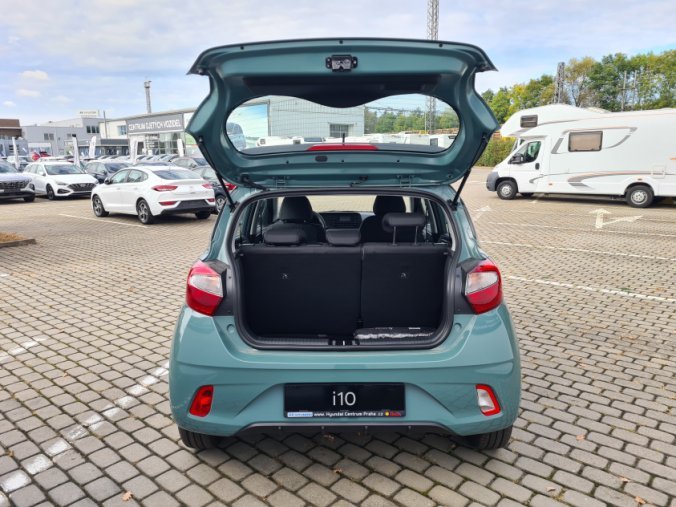 Hyundai i10, 1,0i 5 st. manuální, barva zelená