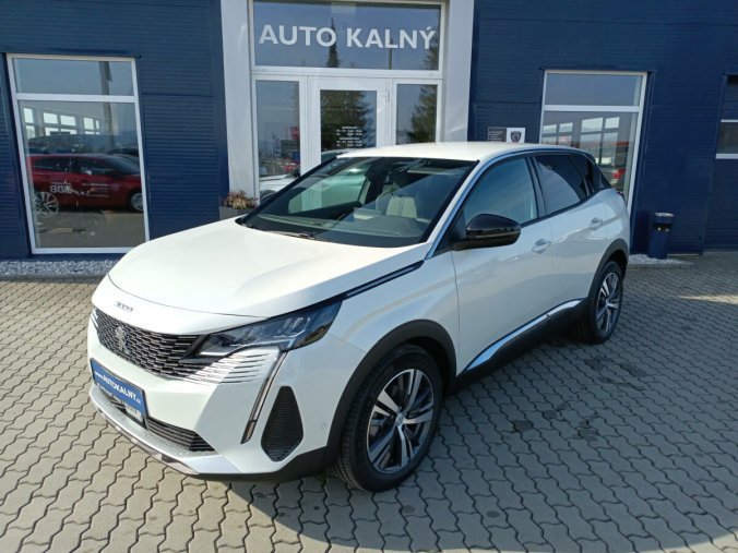 Peugeot 3008, Peugeot 3008 1,5 Allure Pack1.5 BHDi 130k EAT8, barva bílá