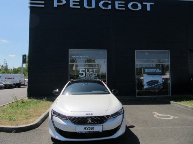 Peugeot 508, SW GT LINE BlueHDi 180k EAT8, barva bílá