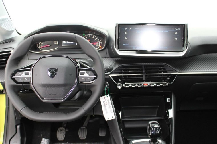 Peugeot 208, Peugeot 208 STYLE PureTech 100 MAN6, barva zelená