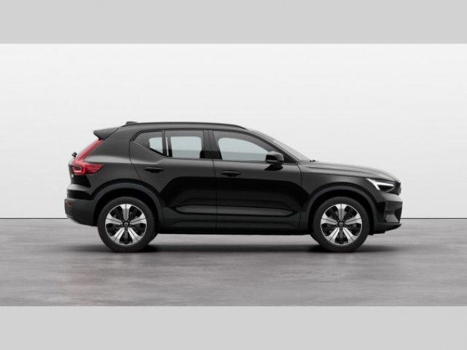 Volvo XC40, BEV FWD RECHARGE CORE, barva černá