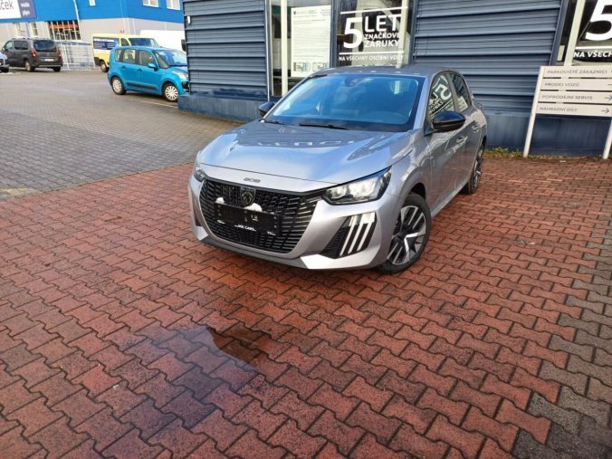 Peugeot 208, Peugeot 208 Style PureTech 1.2 7 let zár., barva šedá