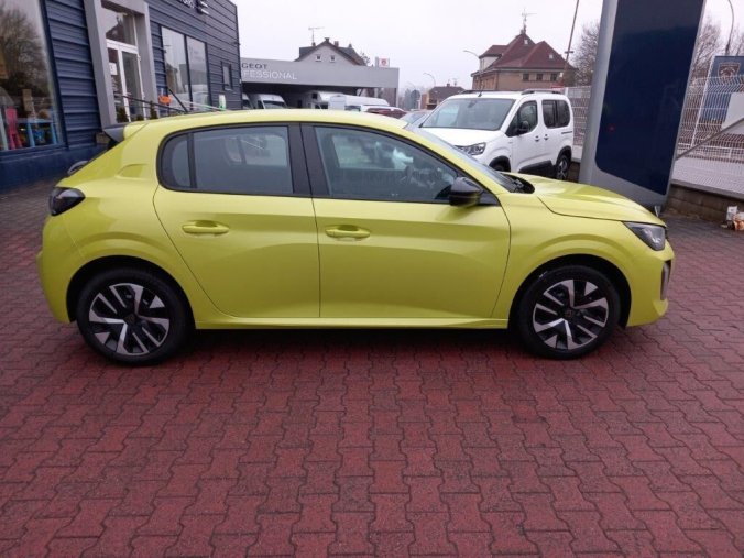 Peugeot 208, Peugeot 208 STYLE Turbo 100 MAN6, barva zelená