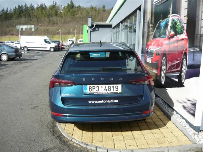 Škoda Octavia, 1,5 TSI 110 kW Style, barva neuvedeno