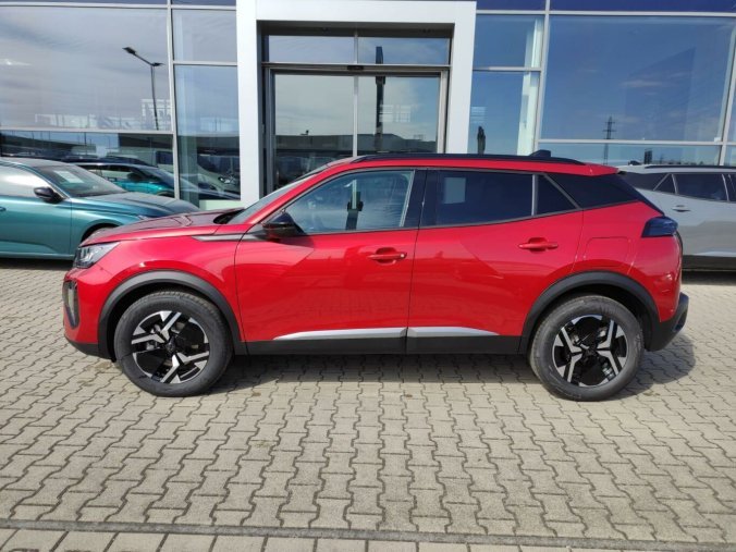 Peugeot 2008, Peugeot 2008 ALLURE 1.2 136k HY AUTOMAT, barva červená