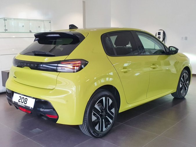 Peugeot 208, Peugeot 208 ALLURE PureTech 100 S&S MAN6, barva žlutá
