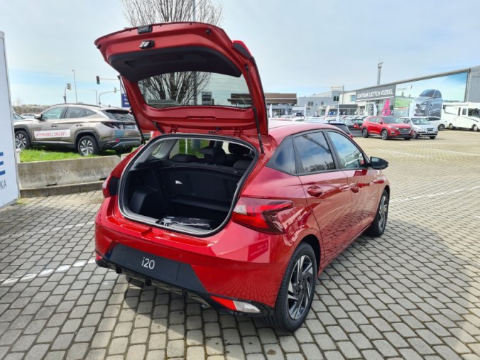 Hyundai i20, 1,0 T-GDI 74 kW 6st. manuální, barva červená