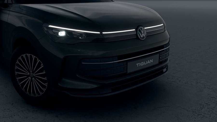 Volkswagen Tiguan, Tiguan People 2,0 TDI 110 kW, barva zelená