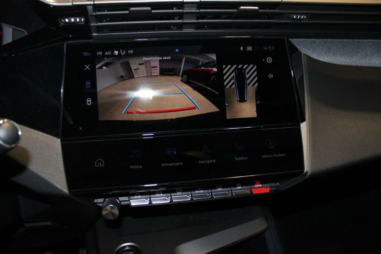 Peugeot 308, Peugeot 308 SW ALLURE Hybrid 136 e-DCS6, barva šedá