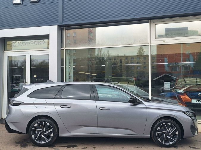 Peugeot 308, Peugeot 308 SW ALLURE 1.5 BHDi 130K EAT8, barva šedá