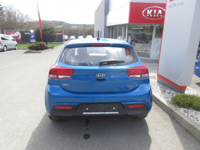 Kia Ceed, Ceed SW CD 1,5 T-GDi 7DCT SPIN, barva černá