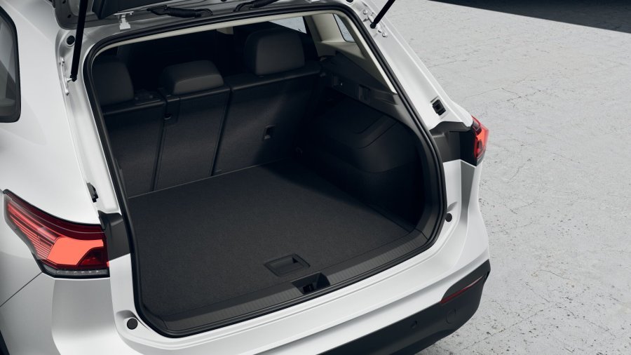 Volkswagen Tiguan, Tiguan People 1,5 eTSI 110 kW mHEV, barva bílá