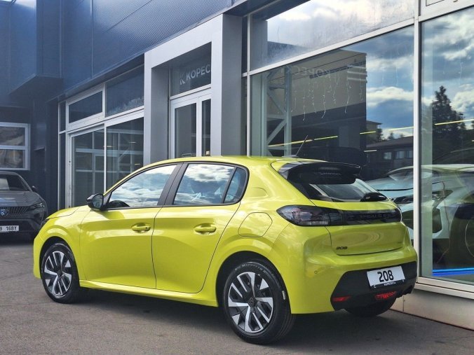 Peugeot 208, Peugeot 208 STYLE 1.2 PT 100k MAN6, barva žlutá