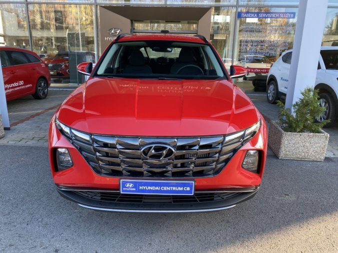 Hyundai Tucson, 1,6 T-GDI 4x2 110 kW 6st. manuální, barva červená