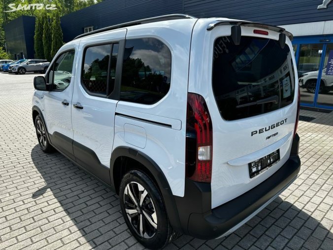 Peugeot Rifter, Peugeot Rifter GT BlueHDi 130 S&S EAT8, barva bílá