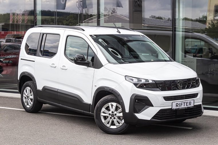 Peugeot Rifter, Peugeot Rifter 1,2   ALLURE PureTech 110 S&S, barva bílá
