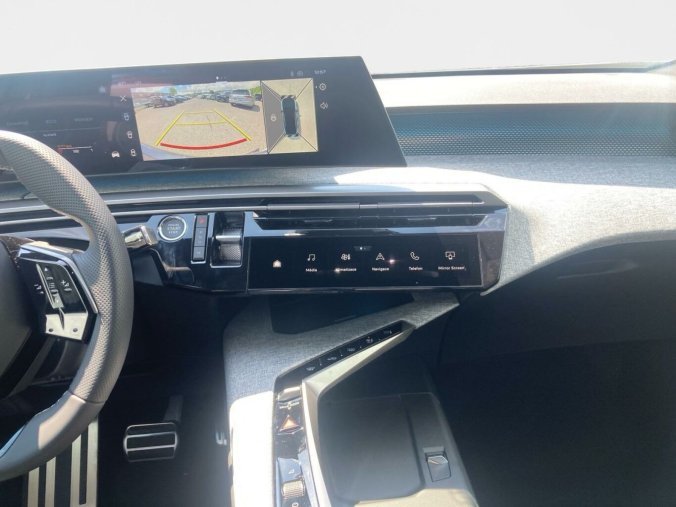 Peugeot 3008, Peugeot 3008 GT Hybrid 145 e-DCS6, barva bílá