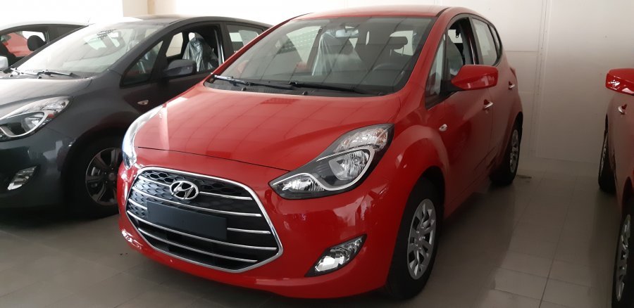 Hyundai i20, 1,6i 92 kW (95 NAT) 6 st. man, barva červená