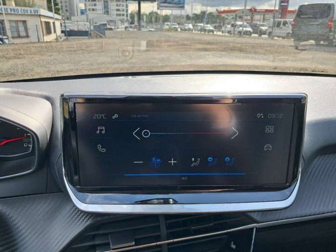 Peugeot 208, Peugeot 208 208 STYLE PureTech 100 S&S, barva bílá