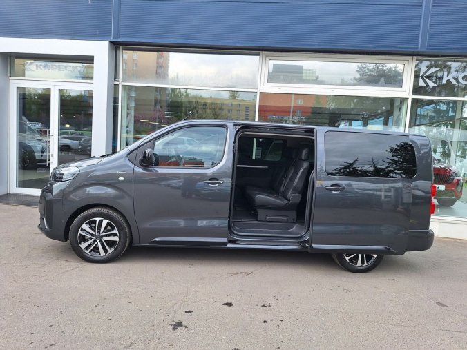 Peugeot Traveller, Peugeot Traveller ALLURE Long 2.2 BHDi 180k EAT8, barva šedá