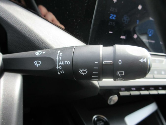 Peugeot 308, Peugeot 308 SW STYLE Hybrid 145 e-DCS6, barva šedá