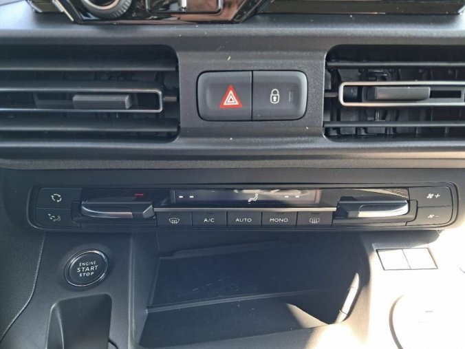 Peugeot Rifter, Peugeot Rifter ALLURE BlueHDi 130 S&S MAN, barva šedá