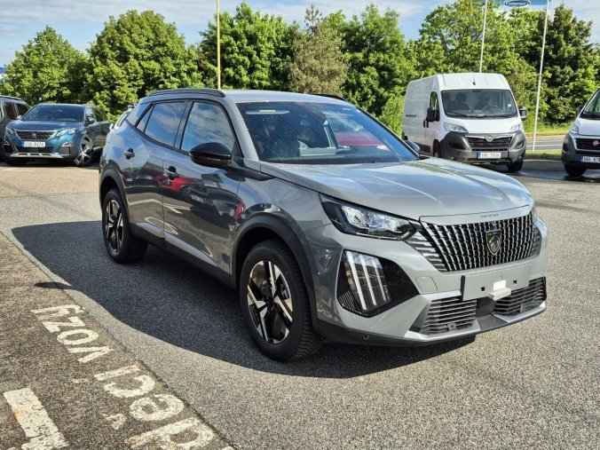 Peugeot 2008, Peugeot 2008 ALLURE Hybrid 145 e-DCS6, barva šedá