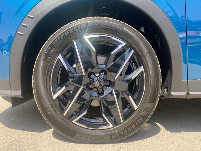 Peugeot 5008, Peugeot 5008 GT Hybrid 145 e-DCS6 SUMMER B, barva modrá