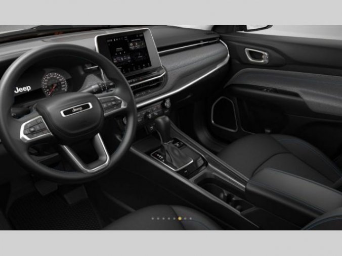 Jeep Compass, LONGITUDE 1.3 Turbo GSE 150k F, barva černá