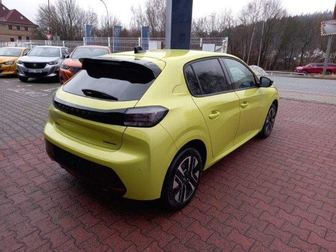 Peugeot 208, Peugeot 208 Style PureTech 1.2 100k, barva zelená