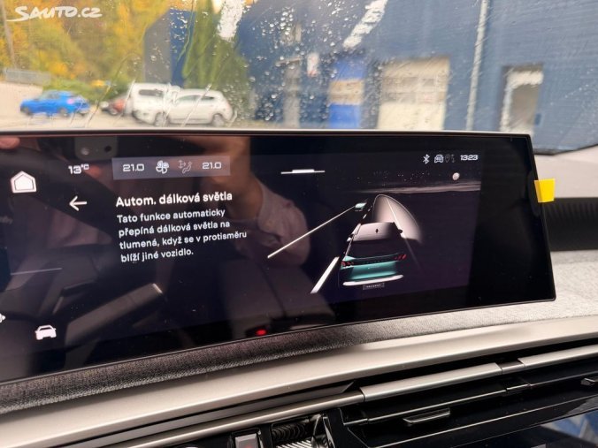 Peugeot 5008, Peugeot 5008 ALLURE Hybrid 145 e-DCS6, barva modrá