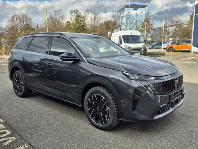 Peugeot 5008, Peugeot 5008 ALLURE Hybrid 145 e-DCS6, barva šedá