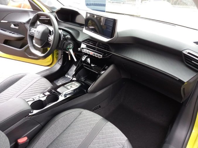 Peugeot 208, Peugeot 208 BUSINESS Hybrid 110 e-DCS6, barva zelená