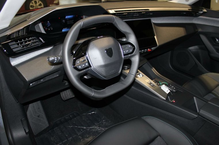Peugeot 308, Peugeot 308 SW ALLURE Hybrid 136 e-DCS6, barva šedá
