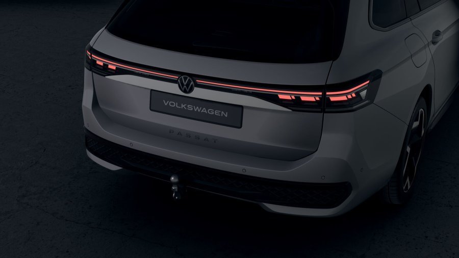 Volkswagen Passat, Passat R-Line 2,0 TDI 110 kW, barva bílá