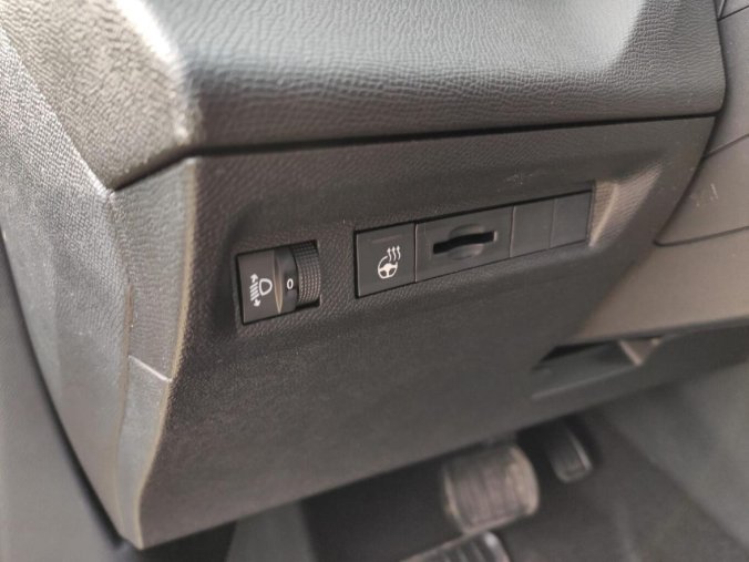 Peugeot 308, Peugeot 308 SW ALLURE NEW 1.5 HDI AUT8, barva šedá