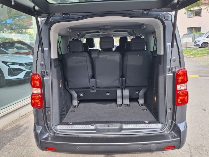 Peugeot Traveller, Peugeot Traveller ALLURE Long 2.2 BHDi 180k EAT8, barva šedá