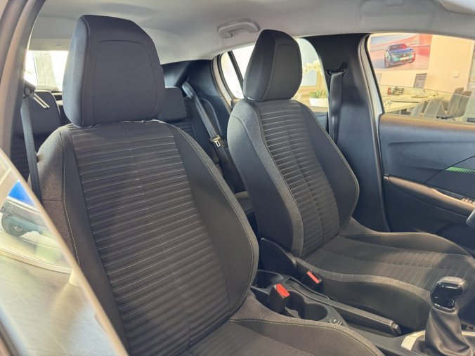 Peugeot 208, Peugeot 208 STYLE, 100 koní, zadní senzory, barva bílá