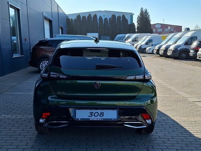 Peugeot 308, Peugeot 308 ALLURE PureTech 130  EAT8, barva zelená
