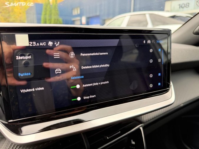 Peugeot 2008, Peugeot 2008 ALLURE PureTech 130k EAT8, barva bílá