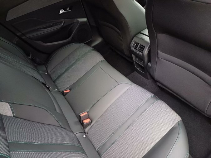 Peugeot 308, Peugeot 308 SW Allure BlueHDi 7 LET ZÁRUKA, barva modrá