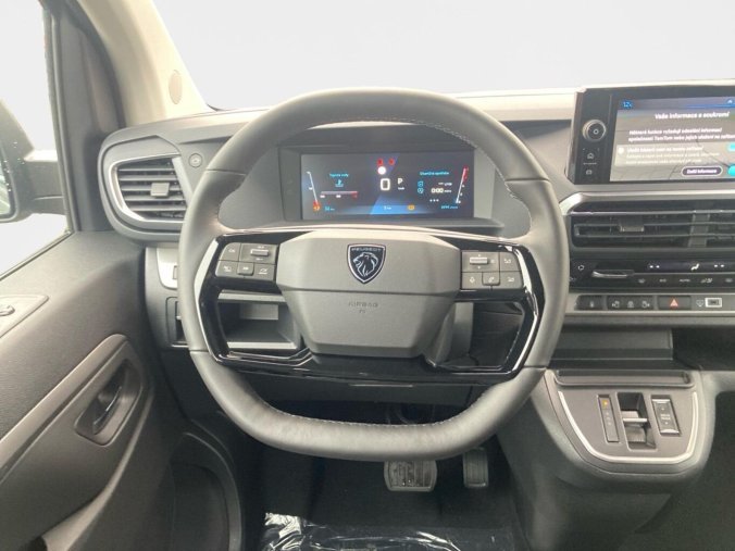 Peugeot Traveller, Peugeot Traveller Allure Long 2.0 BlueHDi 180, barva zelená