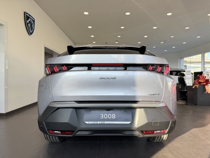 Peugeot 3008, Peugeot 3008 ALLURE Hybrid 136k, Automat, barva šedá