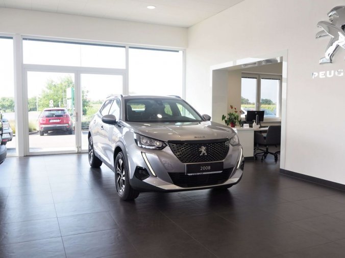 Peugeot 2008, ALLURE 1.5 BlueHDi 100k MAN6, barva šedá