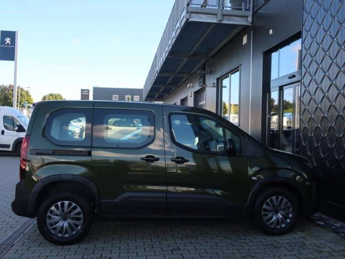 Peugeot Rifter, Peugeot Rifter ALLURE PureTech 110 S&S MAN6, barva zelená