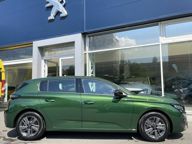 Peugeot 308, Peugeot 308 ACTIVE 1.2 PT 130K MAN6, barva zelená